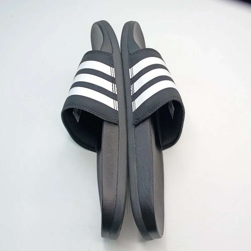 Adidas Adilette Comfort Slides Men Size 8 Black White JS4313 Sportswear